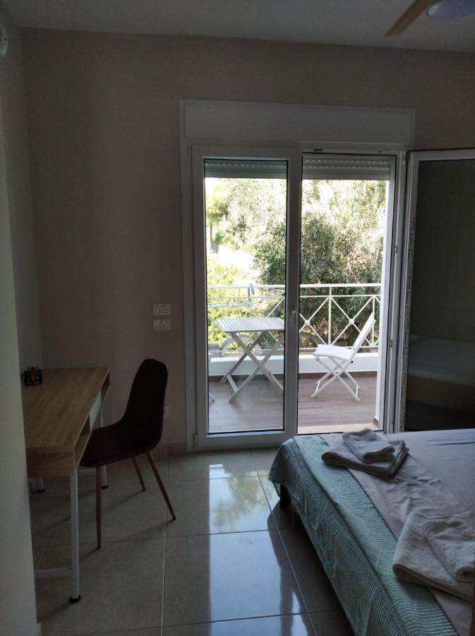 Cozy Villa Vita Lagonisi Kalivia Thorikou Exteriér fotografie