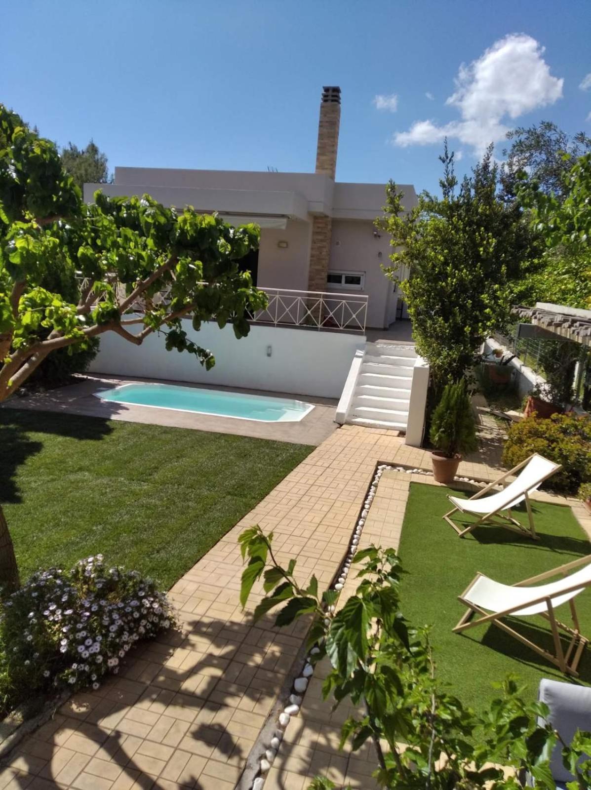 Cozy Villa Vita Lagonisi Kalivia Thorikou Exteriér fotografie